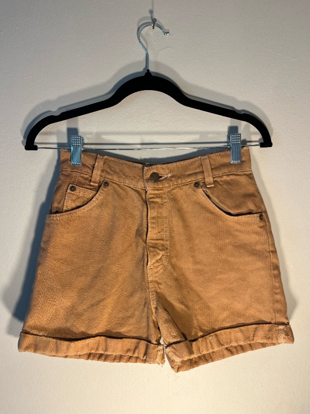 Vintage Levi’s 33321-0251 Brown Shorts